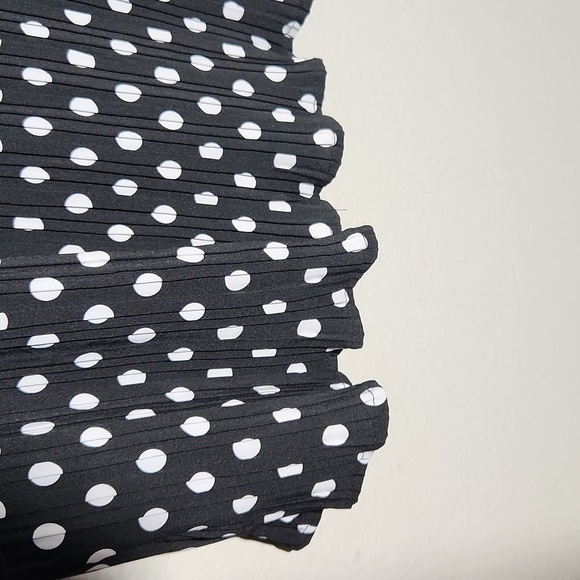 Lulus Dress Pleated Polka Dot Medium Black White Old Money - Picture 4 of 14